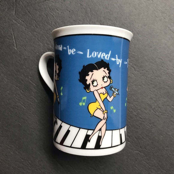 Betty Boop Music Mug - Picture 4 of 10